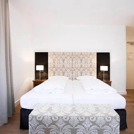 Schwarzwaelder Hof Hotel 3*